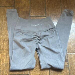 Alphalete Amplify Leggings Storm Grey High Waisted Scrunch Size Small